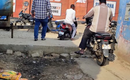 ರಸ್ತೆ ಸಂಚಾರಕ್ಕೆ ಮುಕ್ತಿಯಾಗದ ಕಾಮಗಾರಿ