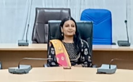 ತಹಸೀಲ್ದಾರ್ ಮನಿಷಾ ಮಹೇಶ್ ಪತ್ರಿ ನೇತೃತ್ವದಲ್ಲಿ ಕೋವಿಡ್ ತುರ್ತು ಕಾರ್ಯಪಡೆ ಸಭೆ