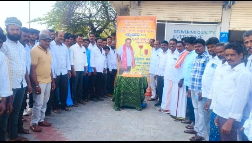 ಬೃಹತ್ ರಕ್ತದಾನ ಶಿಬಿರದ ಪ್ರಯುಕ್ತ ಗೂಳೂರು ಗ್ರಾಮದಲ್ಲಿ ಬೈಕ್ ರ್ಯಾಲಿ