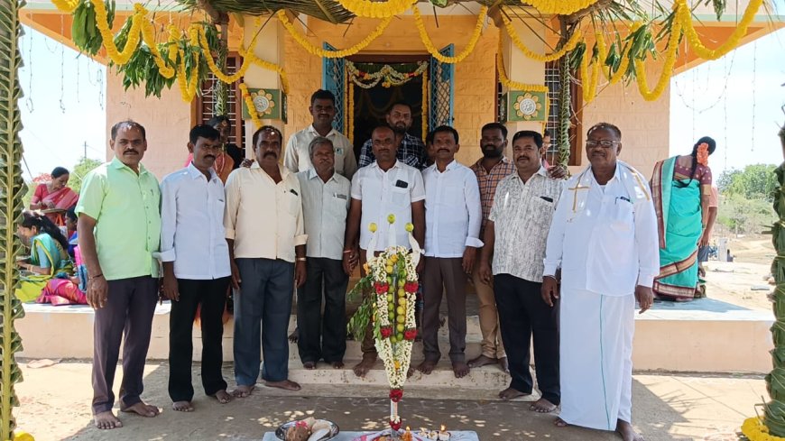 ಶ್ರೀ ಮಾರಿಯಮ್ಮ ದೇವಿ 18ನೇ ವರ್ಷದ ತಂಬಿಟ್ಟು ದಿಪೋತ್ಸವ ಜಾತ್ರೆಯಲ್ಲಿ ನೂರಾರು ಮಹಿಳೆಯರು ಭಾಗಿ