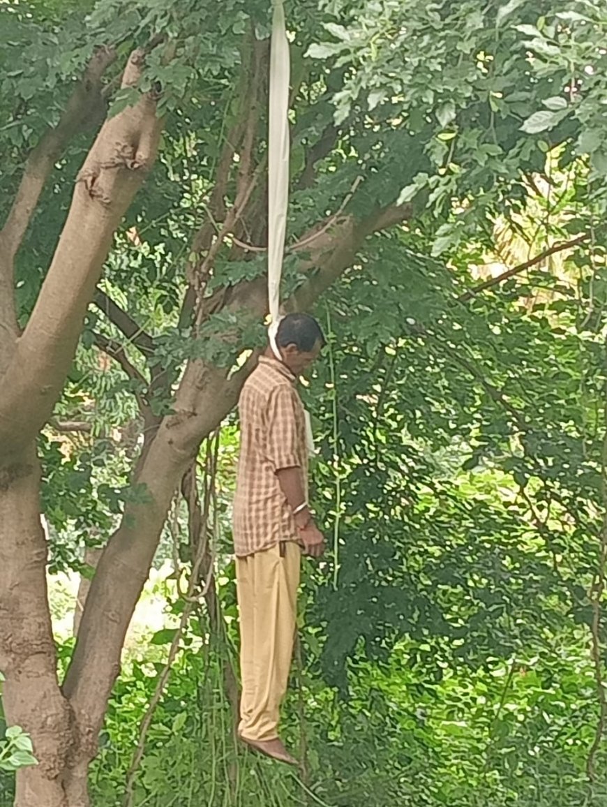 ಅಗರ ಗ್ರಾಮದಲ್ಲಿ ನಾಯಕ ಜನಾಂಗದ ವ್ಯಕ್ತಿ ರಂಗಸ್ವಾಮಿ @ಸ್ವಾಮಿ ಆತ್ಮಹತ್ಯೆ ಮಾಡಿಕೊಂಡಿರುತ್ತಾನೆ