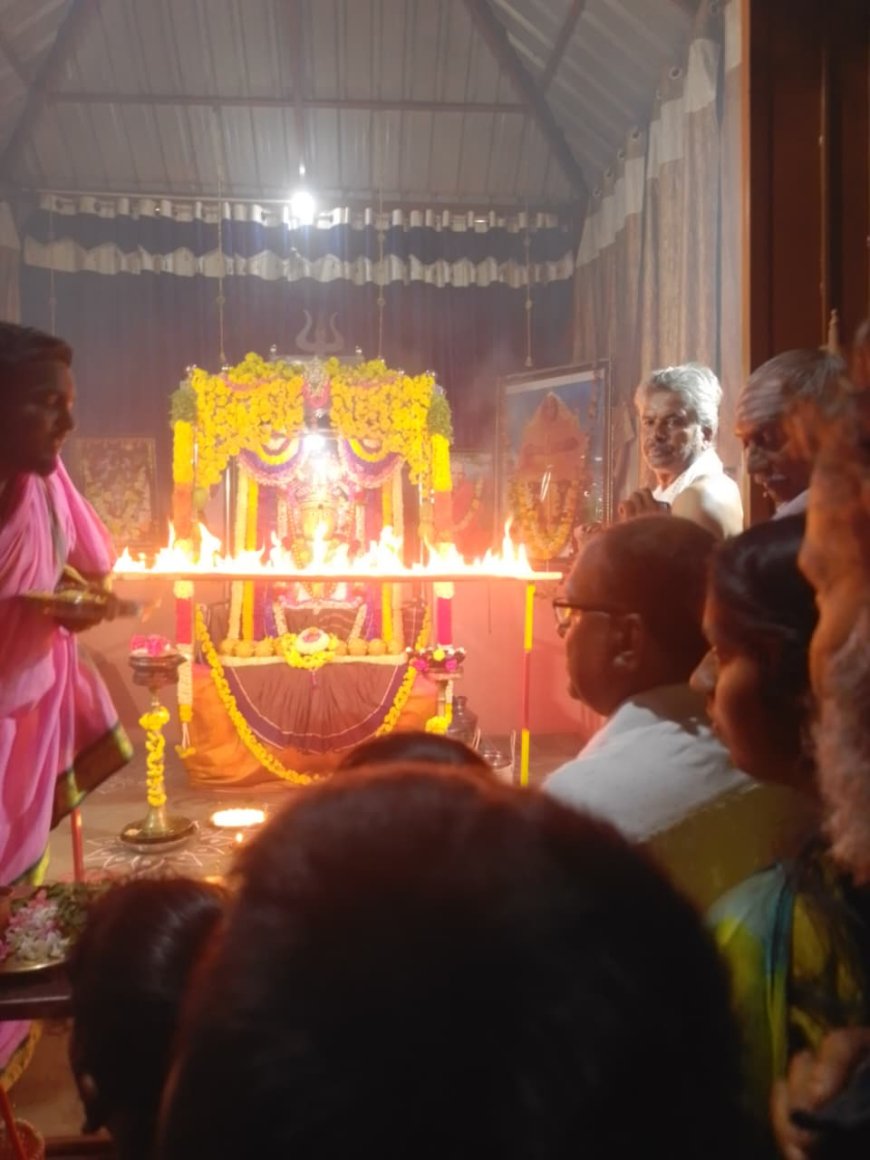 ಶ್ರೀ ಸ್ವರ್ಣ ಗೌರಮ್ಮ ದೇವಿ ದೇವಾಲಯದಲ್ಲಿ ಮಂಗಳವಾರ ಸಂಜೆ ಅಮಾವಾಸ್ಯೆ ಪ್ರಯುಕ್ತ ವಿಶೇಷ ಪೂಜೆ