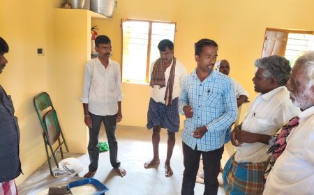 ಅಕ್ಷರ ದಾಸೋಹ  ಬಿಸಿ ಊಟದಲ್ಲಿ ಹುಳು: ಶಿಕ್ಷಕರನ್ನ ತರಾಟೆಗೆ ತಗೆದುಕೊಂಡು ಗ್ರಾಮಸ್ಥರು 