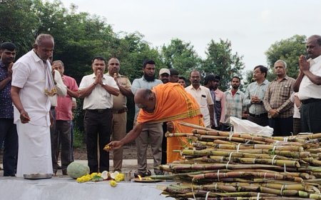 ತಾಲ್ಲೂಕಿನ ಹೇಮಾವತಿ ಸಹಕಾರಿ ಸಕ್ಕರೆ ಕಾರ್ಖಾನೆಯಲ್ಲಿ ಕಬ್ಬು ಅರೆಯುವ ಪ್ರಕ್ರಿಯೆಗೆ ಶುಕ್ರವಾರ ಬೆಳಿಗ್ಗೆ 6 45ಕ್ಕೆ ಚಾಲನೆ ನೀಡಲಾಯಿತು