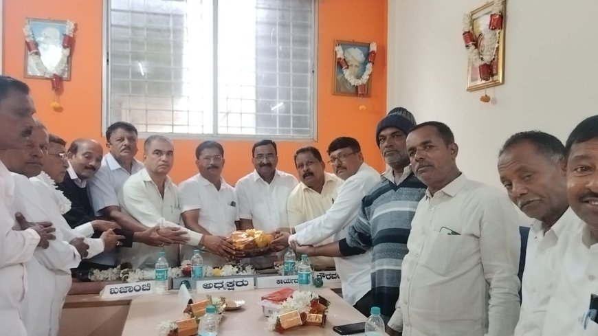 ಕಂಟ್ರಾಕ್ಟರ್ ಅಸೋಸಿಯೇಷನ್ ಅಂಡ್ ಕ್ಲಬ್ ನೂತನ ಅಧ್ಯಕ್ಷರಾಗಿ ಕಗ್ಗೆರೆ ತೋಪೇಗೌಡ ಅವಿರೋಧವಾಗಿ  ಆಯ್ಕೆಗೊಂಡರು