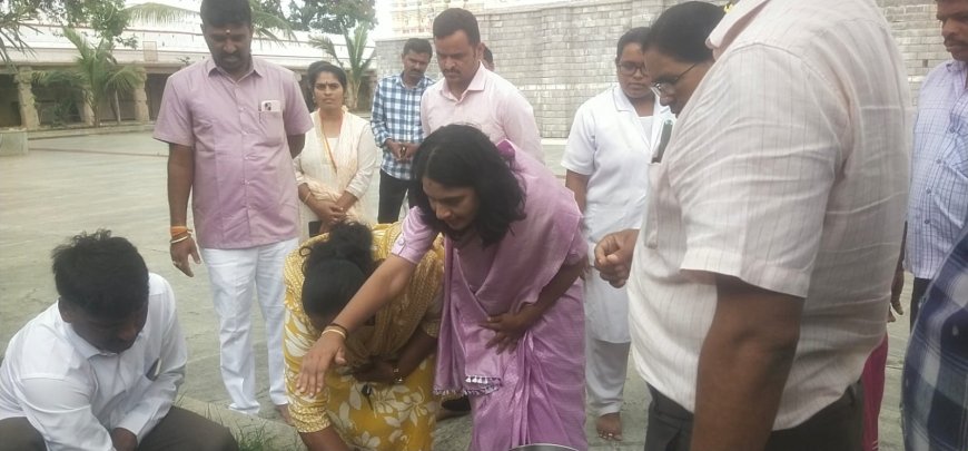 ಶ್ರೀ ಲಕ್ಷ್ಮಿ ವೆಂಕಟರಮಣ ಸ್ವಾಮಿ ದೇವಾಲಯಕ್ಕೆ ಜಿಲ್ಲಾಧಿಕಾರಿ ಕೆ ಎಸ್ ಲತಾ ಕುಮಾರಿ ಭೇಟಿ 
