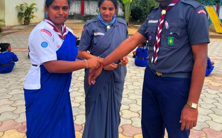 ಭಾರತ್ ಸ್ಕೌಟ್ಸ್ & ಗೈಡ್ಸ್ ಸ್ಥಳೀಯ ಸಂಸ್ಥೆ ಆಲೂರು ವತಿಯಿಂದ ರಕ್ಷಾಬಂಧನ ರಕ್ಷಾಬಂಧನ ಸಹೋದರತ್ವದ ಸಂಬಂಧವನ್ನು ಗಟ್ಟಿಗೊಳಿಸುತ್ತದೆ : ತಾಲ್ಲೂಕು ಉಪಾಧ್ಯಕ್ಷೆ ಸಿ.ಎಸ್.ಪೂರ್ಣಿಮಾ
