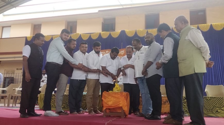 ನವೋದಯ ಶಿಕ್ಷಣ ಸಂಸ್ಥೆ ಹಾಗೂ ರೆಡ್ ಕ್ರಾಸ್ ಸಂಸ್ಥೆಯಿಂದ  ವಿದ್ಯಾರ್ಥಿಗಳಿಗೆ ಪ್ರತಿಭಾ ಪುರಸ್ಕಾರ