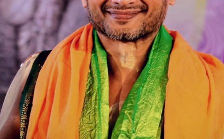 ಆರ್ ಆರ್ ನಗರ ರಾಯರ ಮಠದಲ್ಲಿ "ನವರಾತ್ರೋತ್ಸವ" ದಿವ್ಯ ಉಪಸ್ಥಿತಿ : ಶ್ರೀಮದುತ್ತರಾದಿ ಮಠಾಧೀಶರಾದ ಪರಮಪೂಜ್ಯ ಶ್ರೀ ಶ್ರೀ 1008 ಶ್ರೀ ಸತ್ಯಾತ್ಶತೀರ್ಥ ಶ್ರೀಪಾದಂಗಳವರು 