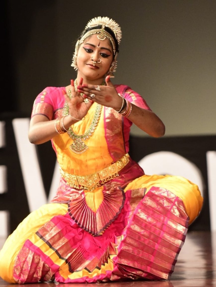 "ನೃತ್ಯ ವೈಭವ" ಹಾಗೂ "ಅತ್ತ್ಯುತ್ತಮ ಶಿಕ್ಷಕಿ" ಪ್ರಶಸ್ತಿ ಪ್ರದಾನ ಸಮಾರಂಭ