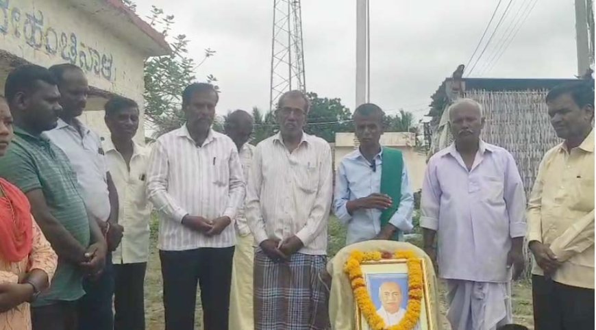 78ನೇ ಕಲ್ಯಾಣ ಕರ್ನಾಟಕ ವಿಮೋಚನಾ ಧ್ವಜಾರೋಹಣ ನೆರವೇರಿಸಿದ ರೈತ ಸಂಘದ ರಾಜ್ಯ ಉಪಾಧ್ಯಕ್ಷ ಅಂದಪ್ಪ ಕೋಳೂರ
