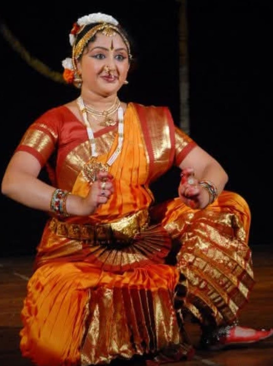 "ಭರತನಾಟ್ಯ ಪ್ರದರ್ಶನ"