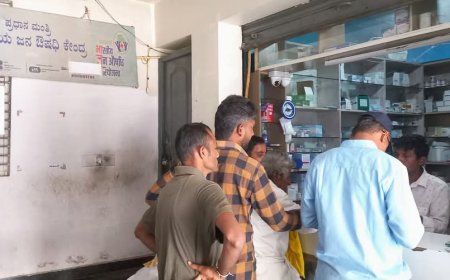 ಪ್ರಧಾನಮಂತ್ರಿ ಜನೌಷಧಿ ಕೇಂದ್ರದಲ್ಲಿ ಖರೀದಿಸುತ್ತಿದ್ದರು ಮಾರುಕಟ್ಟೆ ಬೆಲೆಗಿಂತ ಸುಮಾರು ಕಡಿಮೆ ದರದಲ್ಲಿ ನೀಡಲಾಗುವ ಜನ ಔಷಧಿ ಕೇಂದ್ರ ಬಡವರಿಗೆ ಸಹಕಾರಿಯಾಗಿತ್ತು