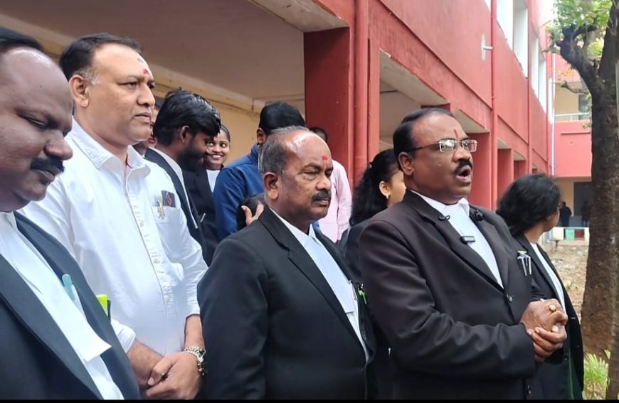 ಕೆಜಿಎಫ್ ವಕೀಲರ ಸಂಘದ ಅಧ್ಯಕ್ಷ ಸ್ಥಾನಕ್ಕೆ ಗುರು ಸಾಲು ಶ್ರೀನಿವಾಸಲು ನಾಮಪತ್ರ ಸಲ್ಲಿಕೆ