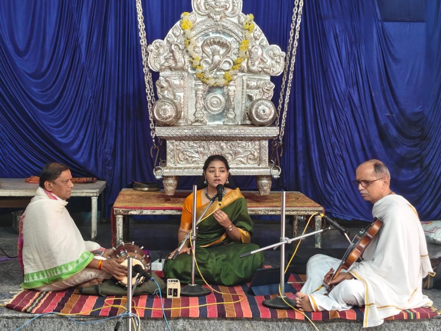 ಶ್ರೀಕ್ಷೇತ್ರ ಮಂತ್ರಾಲಯದಲ್ಲಿ ಕು|| ಅಭಿಜ್ಞ ಪಿ. ಕಶ್ಯಪ್ ಅವರಿಂದ "ನಾದ ನಮನ"