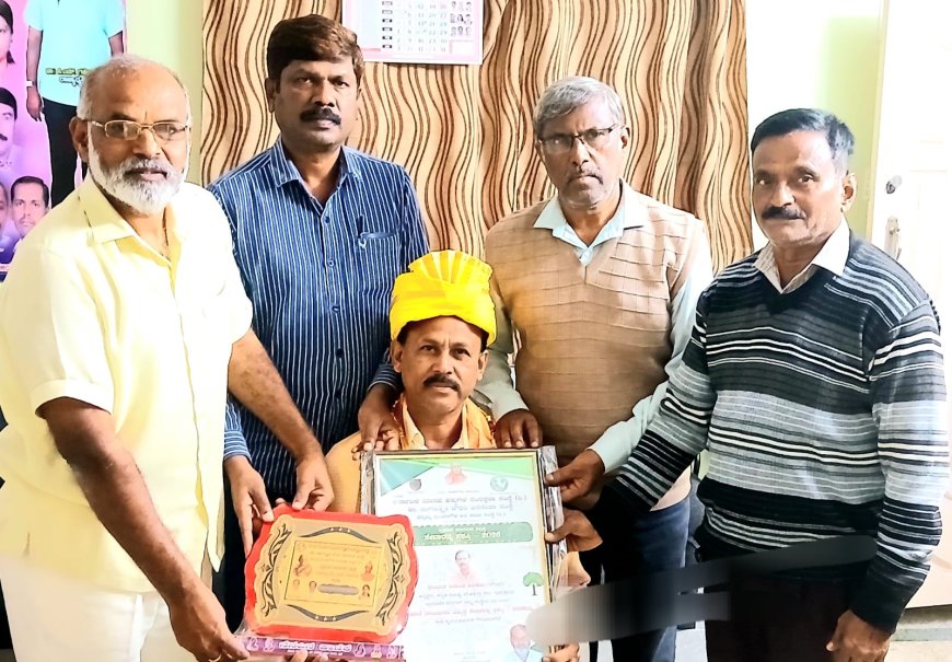 ಸಾಲುಮರದ ತಿಮ್ಮಕ್ಕ ಸೇವಾರತ್ನ ಪ್ರಶಸ್ತಿ