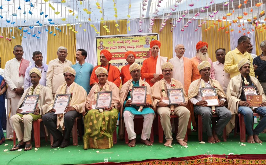 ಡಾ. ಸುನೀಲ ಪರೀಟ ಅವರಿಗೆ ಆಜೂರ ಪ್ರಶಸ್ತಿ ಪ್ರದಾನ