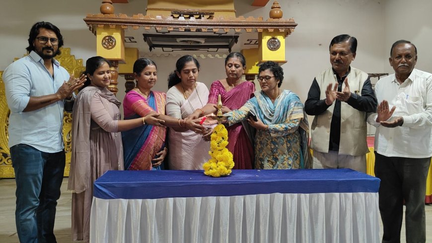 ಅವರೆ ಬೇಳೆ ಮೇಳ. ವಸ್ತ್ರಂ ಬೃಹತ್ ಪ್ರದರ್ಶನ ವೀಕ್ಷಿಸಲು ಸಾಗರದಂತೆ ಹರಿದು ಬಂದ ಮಹಿಳೆಯರು