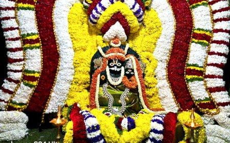 ಕದಿರಿ ಹುಣ್ಣಿಮೆ ಹಬ್ಬದ ಪ್ರಯುಕ್ತ ಶ್ರೀ ಲಕ್ಷ್ಮಿನರಸಿಂಹ ಸ್ವಾಮಿ ದೇವಾಲಯಕ್ಕೆ ಭಕ್ತರ ದಂಡು