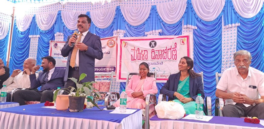 ತೊಟ್ಟಿಲನ್ನು ತೂಗುವ ಕೈ ಈ ರಾಷ್ಟ್ರವನ್ನು ಆಳಬಲ್ಲದು..