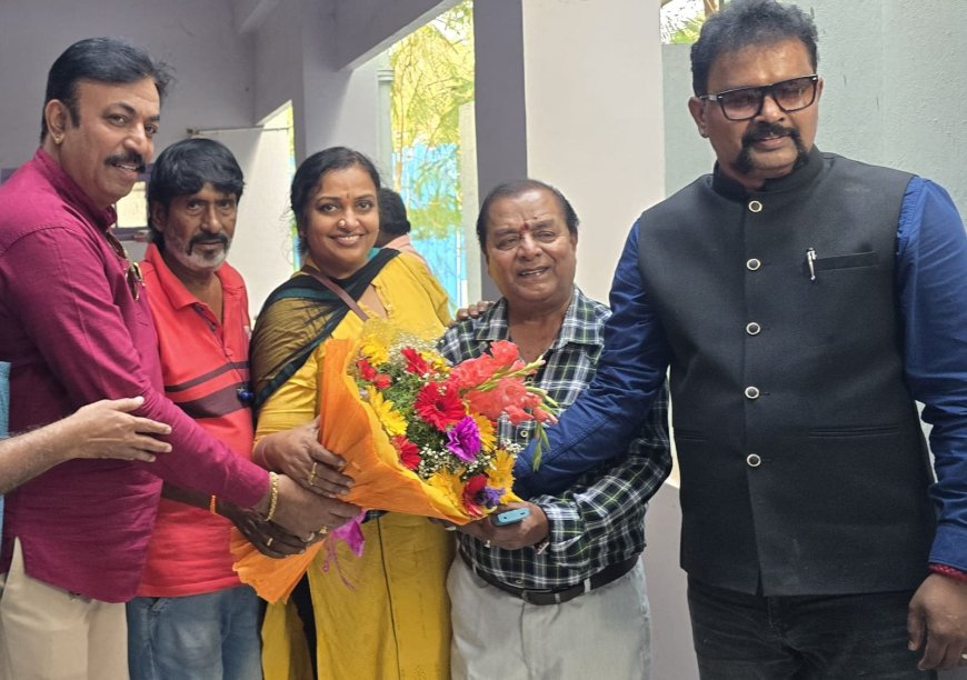 ಕರ್ನಾಟಕ ಚಲನಚಿತ್ರ ಪೋಷಕರ ಕಲಾವಿದರ ಸಂಘದ ಅಧ್ಯಕ್ಷರಾಗಿ ಮೂರನೇ ಬಾರಿಗೆ ಡಿಂಗ್ರಿ ನಾಗರಾಜ್ ಅವಿರೋಧ ಆಯ್ಕೆ