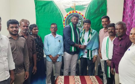 ಜೆಡಿಎಸ್ ನೂತನ ಕಛೇರಿಯಲ್ಲಿ ಮುಖಂಡರು ಹಾಗೂ ಕಾರ್ಯಕರ್ತರ ಮಹತ್ವದ ಸಭೆ