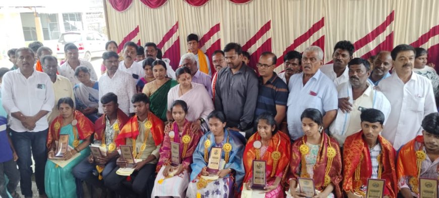 ವೆಂಗಸಂದ್ರ ಗ್ರಾಮದ ಪ್ರತಿಬಾವಂತ ವಿದ್ಯಾರ್ಥಿಗಳಿಗೆ ಶಾಸಕಿ ರೂಪಕಲಾ ಅವರಿಂದ ಸನ್ಮಾನ 