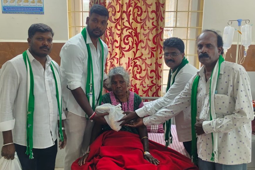 ಮಾಜಿ ಪ್ರಧಾನಿ ಹೆಚ್.ಡಿ. ದೇವೇಗೌಡರ ಜನ್ಮದಿನ: ಕೆಜಿಎಫ್ ಸರ್ಕಾರಿ ಆಸ್ಪತ್ರೆಯಲ್ಲಿ ರೋಗಿಗಳಿಗೆ ಹಣ್ಣು-ಬ್ರೆಡ್ ವಿತರಣೆ