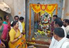 ಸೊಲ್ಲಾಪುರದಮ್ಮ  ದೇವಿ ವಾರ್ಷಿಕೋತ್ಸವ: ದೇವರ ದರ್ಶನ ಪಡೆದ ಶಾಸಕಿ ರೂಪಕಲಾ