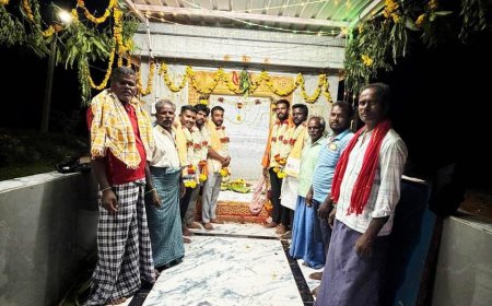 ತೊಂಗುಲುಕುಪ್ಪ ಶ್ರೀ ಚೌಡೇಶ್ವರಿ ದೇವಸ್ಥಾನಕ್ಕೆ ಯುವಕರಿಂದ ಆರ್ಥಿಕ ನೆರವು