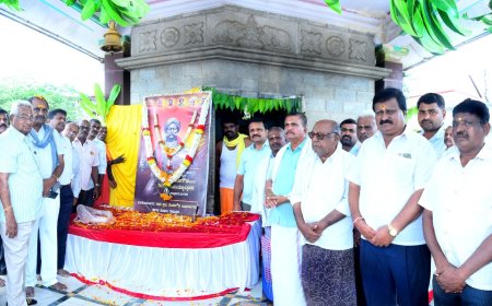 ಮಂಡ್ಯ ತಾಲೂಕು ಹೊಳಲು ಗ್ರಾಮದಲ್ಲಿ ವಿಜೃಂಭಣೆಯಿಂದ ನೆರವೇರಿದ ಕೆಂಪೇಗೌಡರ 517ನೇ ಜಯಂತಿ 