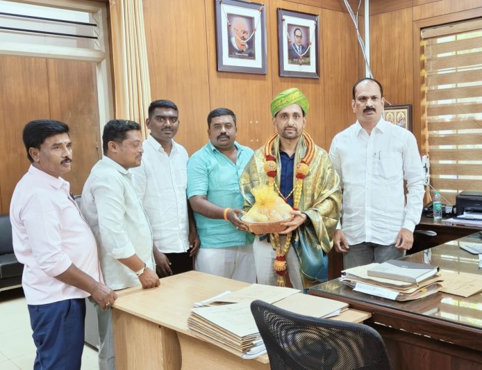 ತಹಸಿಲ್ದಾರ್ ಕಲೀಮ್ ಮುಲ್ಲಾ ವರ್ಗಾವಣೆ