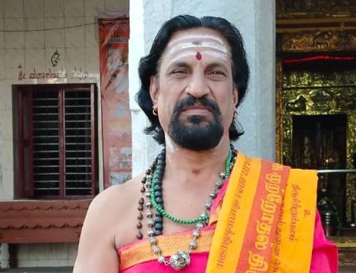 ರಾಮಲಿಂಗಾರೆಡ್ಡಿಗೆ ಹೆಚ್ಚುವರಿಯಾಗಿ ಮುಜರಾಯಿ ಖಾತೆಗೆ ಅರ್ಚಕರ ಸಂಘ ಆಗ್ರಹ