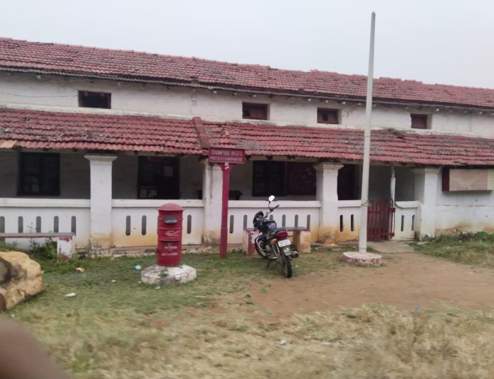 ಮುಚ್ಚಿದ ಶತಮಾನ ಕಂಡ ಅಂಚೆ ಕಚೇರಿ ಜನ ಆಕ್ರೋಶ