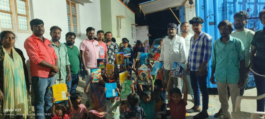 ಬಡ ವಿದ್ಯಾರ್ಥಿಗಳಿಗೆ ಕಲಿಕಾ ಸಾಮಗ್ರಿ ವಿತರಣೆ: ಮಾನವೀಯತೆ ಮೆರೆದ ‘ಜೈಭೀಮ್ ಶ್ರೀನಿವಾಸ್’