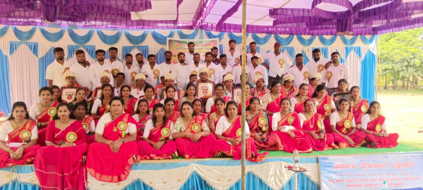  ಕೃಷ್ಣರಾಜಪೇಟೆಯಲ 2010ನೇ ಸಾಲಿನ ವಿದ್ಯಾರ್ಥಿಗಳ ಭಾವುಕ ‘ಗುರುವಂದನಾ ಮತ್ತು ಸ್ನೇಹಸಮ್ಮಿಲನ