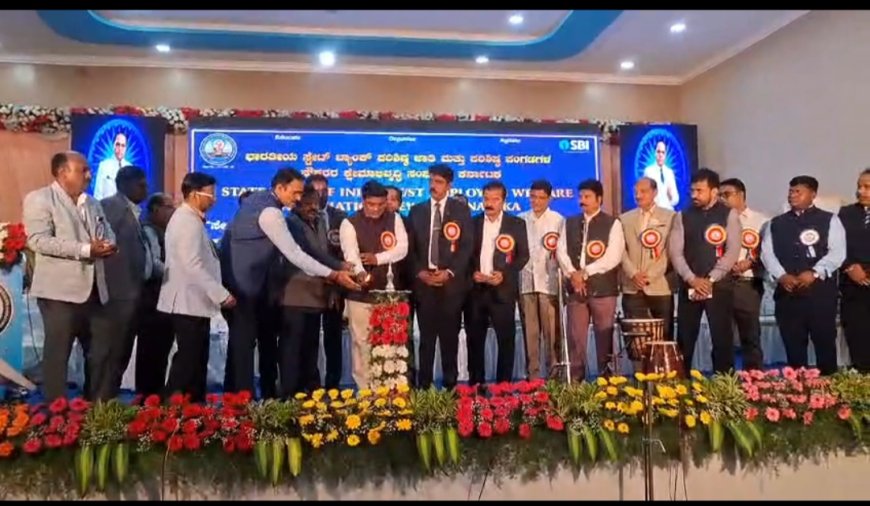 ಡಾ. ಬಿ.ಆರ್. ಅಂಬೇಡ್ಕರ್ ವಿಚಾರಧಾರೆ ಸಾರಿದ ಬಳ್ಳಾರಿ ಕಲಾವಿದರ ತಂಡ