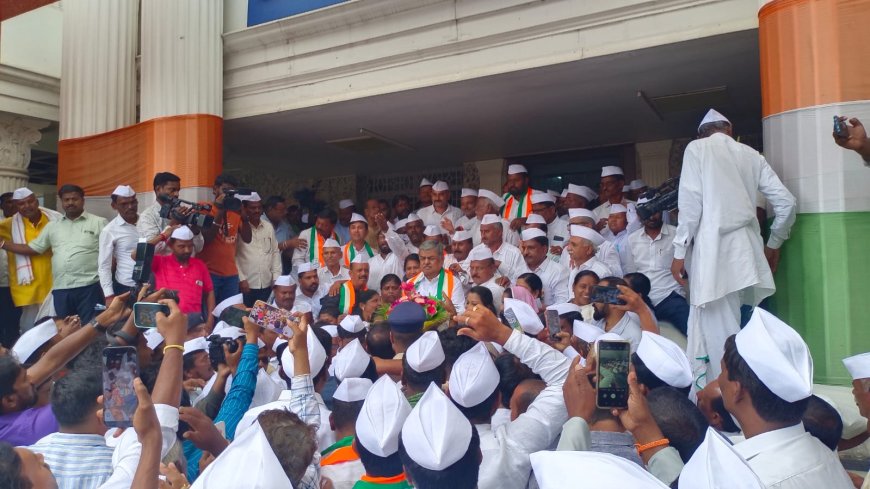 ಸಿ.ಎಸ್.ನಾಡಗೌಡರಿಗೆ ಸಚಿವ ಸ್ಥಾನ ನೀಡುವಂತೆ ಒತ್ತಾಯ: ಕೆಪಿಸಿಸಿ ಕಚೇರಿಯಲ್ಲಿ 500ಕ್ಕೂ ಹೆಚ್ಚು ಕಾರ್ಯಕರ್ತರ ಮನವಿ