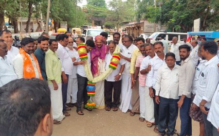ಹುಟ್ಟು ಹಬ್ಬವನ್ನು ಕಾರ್ಯಕರ್ತರ ಜೊತೆಗೆ ಸರಳವಾಗಿ ಆಚರಣೆ ಮಾಡಿಕೊಂಡರು ಮಾಜಿ ಶಾಸಕ ಎಚ್ ಪಿ ರಾಜೇಶ್