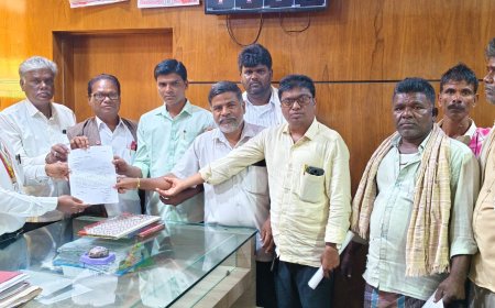 ಸ್ವಾಮೀಜಿಯ ಮೇಲಿನ ಹಲ್ಲೆ ಖಂಡಿಸಿ ಪ್ರತಿಭಟನೆ: ಆರೋಪಿಗಳ ವಿರುದ್ಧ ಕಠಿಣ ಕ್ರಮಕ್ಕೆ ಆಗ್ರಹ