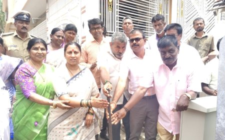 ಕೆಜಿಎಫ್: ನಗರದ ವಿವಿಧ ರಸ್ತೆ ಕಾಮಗಾರಿಗಳಿಗೆ ಶಾಸಕಿ ರೂಪಕಲಾ ಶಶಿಧರ್ ಚಾಲನೆ
