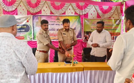 ಸಾರ್ವಜನಿಕರ ಸಮಸ್ಯೆ ಆಲಿಸಲು ಗ್ರಾಮಕ್ಕೆ ಬಂದ ಪೊಲೀಸರು: ಬೇತಮಂಗಲ ಠಾಣೆಯಿಂದ ಕುಂದುಕೊರತೆ ಸಭೆ