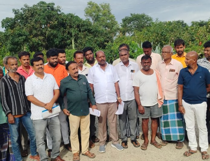 ಸರ್ಕಾರಿ ಆಸ್ತಿ ಉಳಿಸಲು ಕ್ರಮ ಕೈಗೊಳ್ಳಿ: ಶಾಸಕರಿಗೆ ಬಿಜೆಪಿ ಮುಖಂಡರು ಸವಾಲು