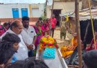 ರಾಜಗೇರಾ: ಮೃತ ಕಾರ್ಮಿಕರಿಗೆ ಅಂತಿಮ ನಮನ ಸಲ್ಲಿಸಿದ ಮಾಜಿ ಸಚಿವ ಬಂಡೆಪ್ಪ ಖಾಶೆಂಪುರ್