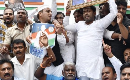 ಶಾಸಕ ದಿನೇಶ್ ಗುಂಡೂರಾವ್ ಸಚಿವ ಸ್ಥಾನ ಕೈ ತಪ್ಪಿದ ಹಿನ್ನಲೆ: ಕಾರ್ಯಕರ್ತರು, ಬ್ರಾಹ್ಮಣ ಮುಖಂಡರಿಂದ ಪ್ರತಿಭಟನೆ