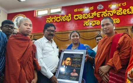 ಸಂವಿಧಾನ ಶಿಲ್ಪಿ ಡಾ. ಬಿ.ಆರ್.ಅಂಬೇಡ್ಕರ್ ಅವರ ಕಂಚಿನ ಪ್ರತಿಮೆ ಅನಾವರಣ