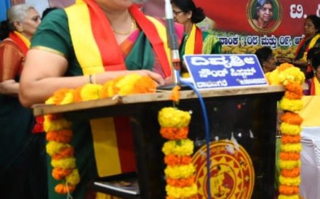 ಕಾವ್ಯಗಳಿಂದ ಉತ್ತಮ ಸಮಾಜ ಕಟ್ಟೋಣ: ಸಂಧ್ಯಾ ಸುರೇಶ್.