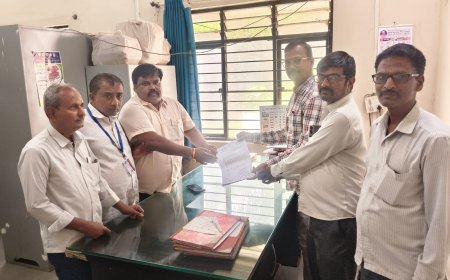 ದೇಸಾಯಿ ಸರ್ಕಲ್ ದತ್ತ ಮಂದಿರ ಕಾಂಪ್ಲೆಕ್ಸ್ ಮುಂದಿನ ಅಪಾಯಕಾರಿ ಚರಂಡಿ