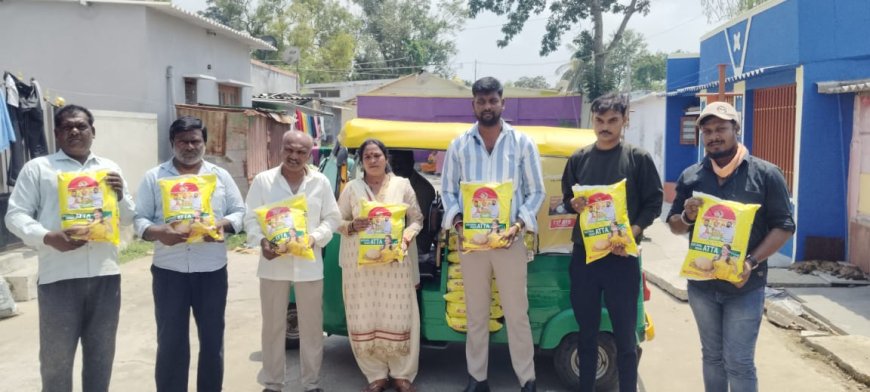 16ನೇ ವಾರ್ಡ್‌ನಲ್ಲಿ ಸಮಾಜ ಸೇವಕ ಪ್ರಕಾಶ್‌ರಿಂದ 300ಕ್ಕೂ ಹೆಚ್ಚು ಮನೆಗಳಿಗೆ ಗೋಧಿಹಿಟ್ಟು ವಿತರಣೆ